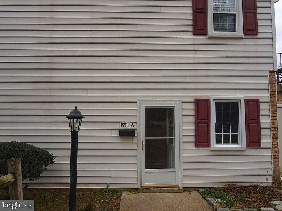 1st image of 1701 E Bancroft Ln #A