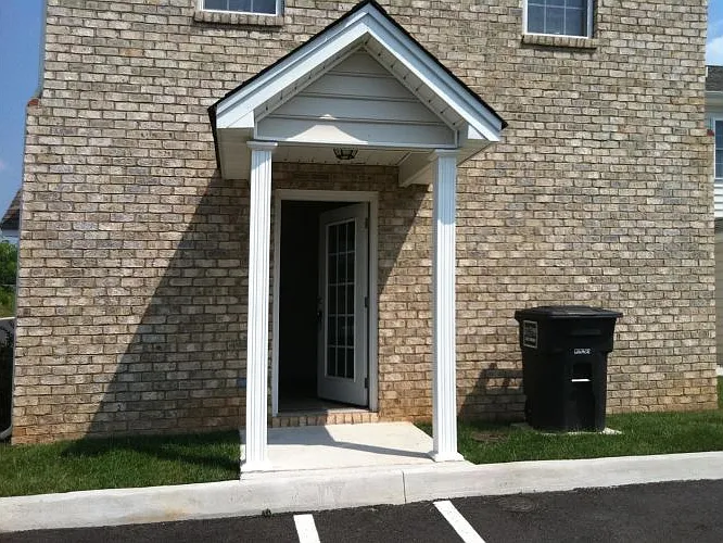 3 bed, 1425 sqft, $1,425 — Photo 2