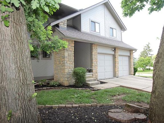 2nd image of 340 Saint Thomas Dr