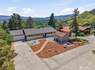2511 Lester Rd, Wenatchee, WA 98801