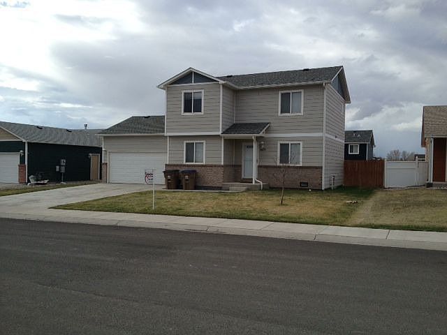 1st image of 1423 Arnold St
