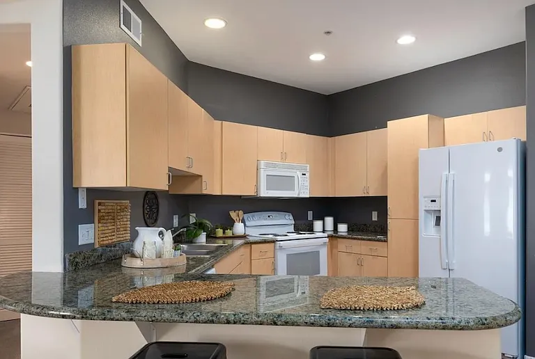 1501 Front St #640 — Photo 3