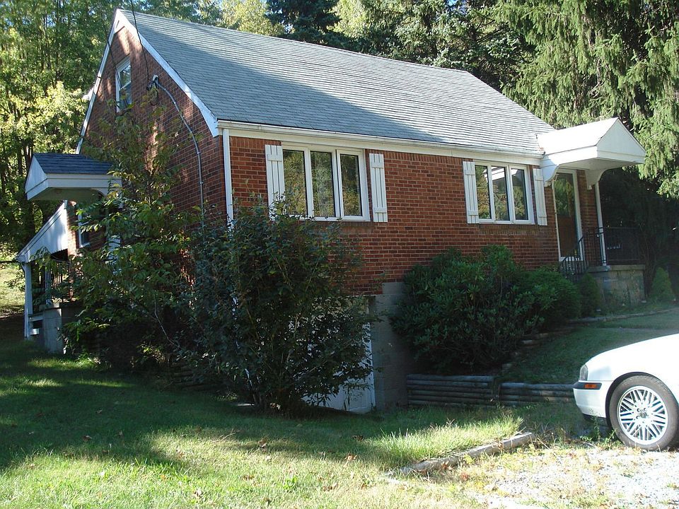 3br 2 bath In-ground pool