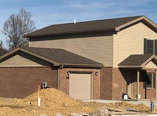 204 Chaplin Cir, Fairmont, WV 26554