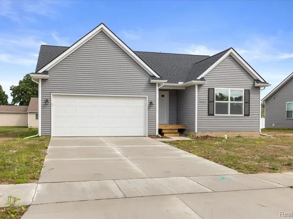 3121 Daisy Way, Burton, MI 48519