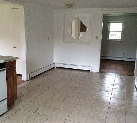 4th image of 1 Mitchell Rd #2