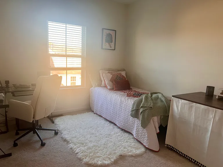 9360 Esplanade Ct #B — Photo 17