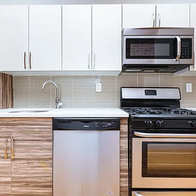 Rented by Nooklyn NYC LLC | media 25