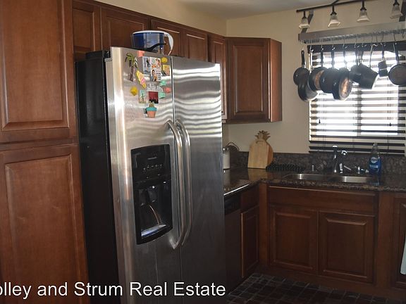 2nd image of 4411 Louisiana St APT 07
