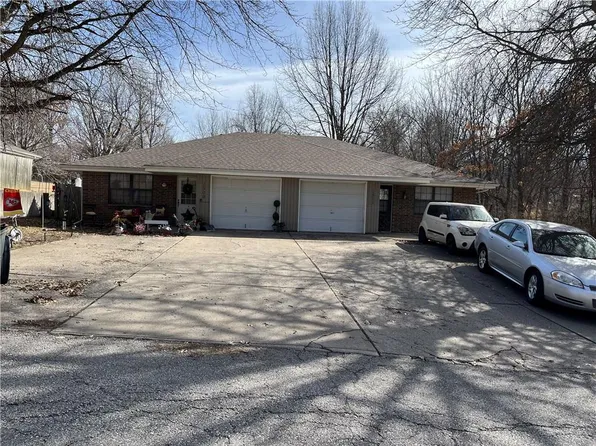 1509-1511 S Vermont Ave, Independence, MO 64052