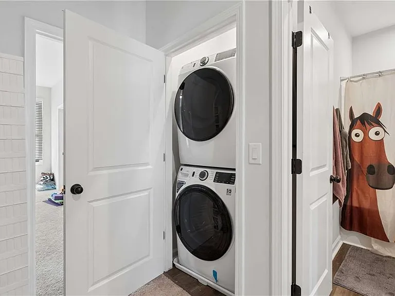 383 Skylar Way SE — Photo 17