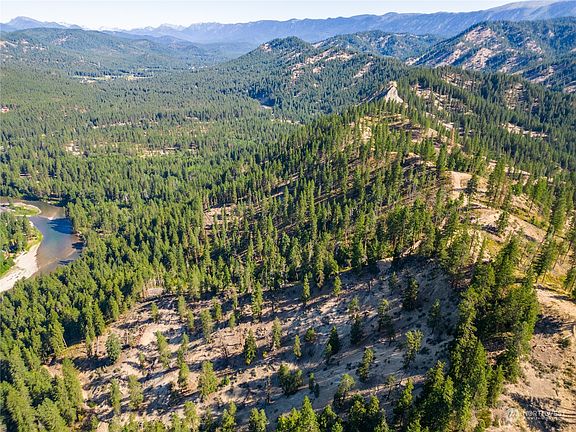 5th image of 16100 Chumstick Hwy