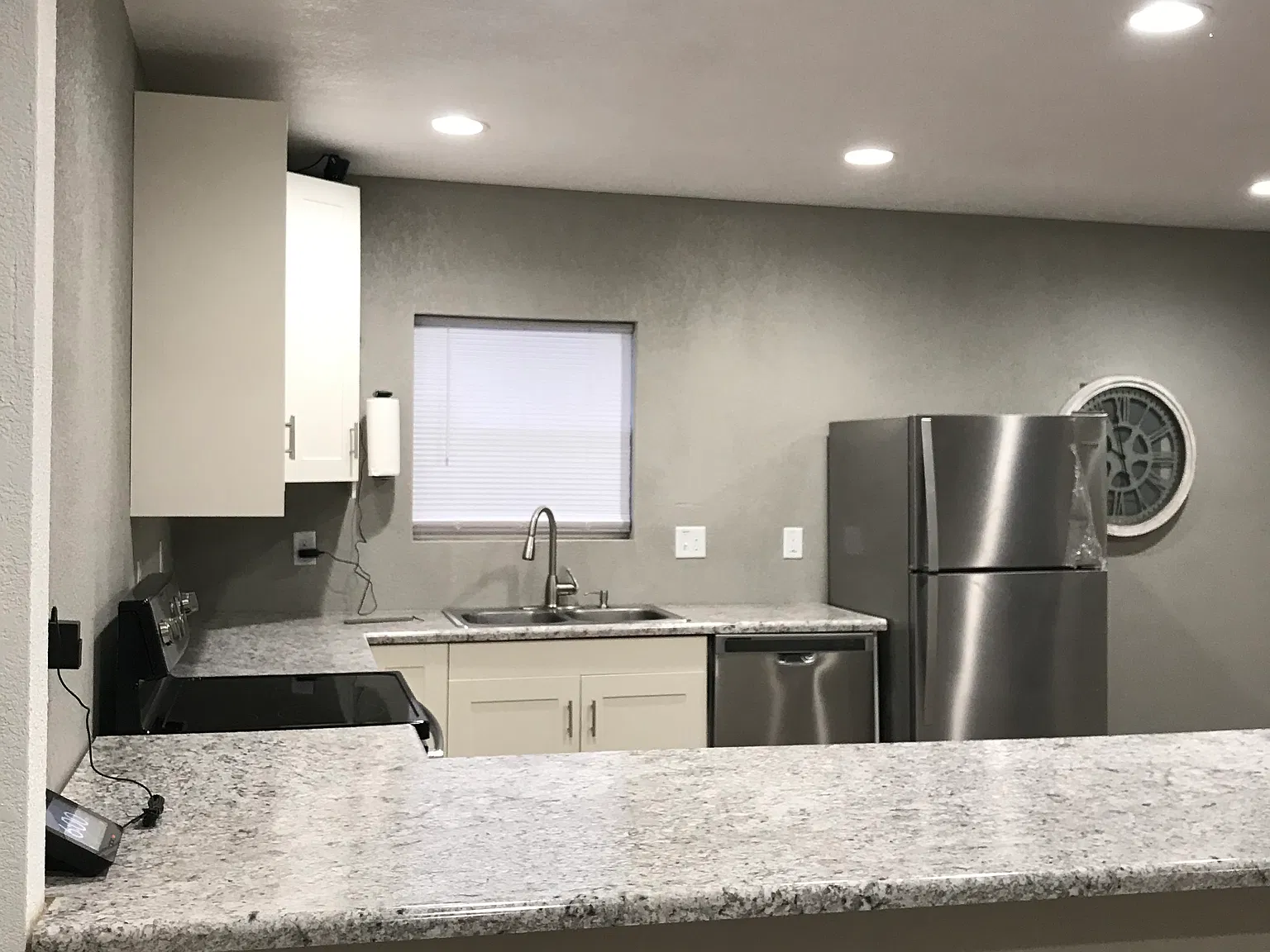 1 bed, 560 sqft, $725 — Photo 2