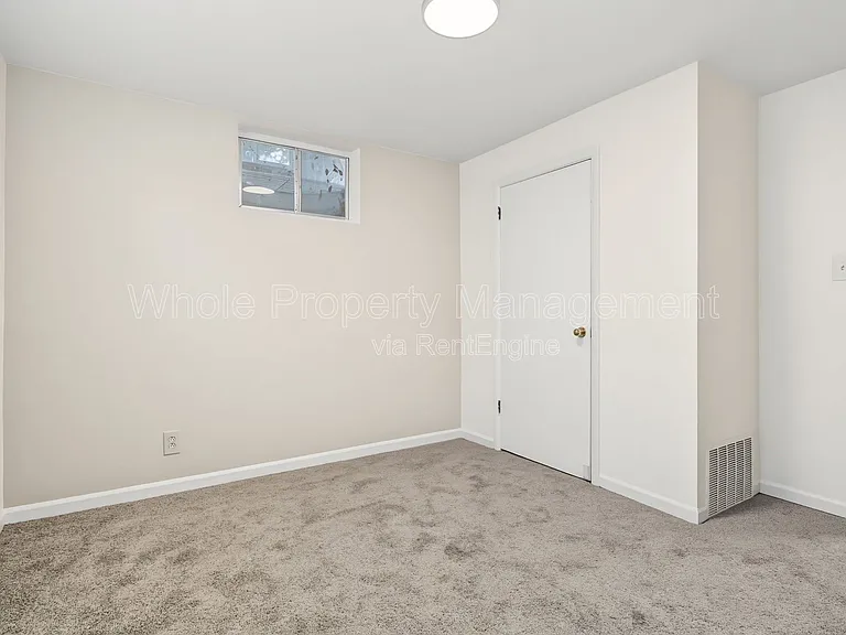 7071 Ruth Way — Photo 18