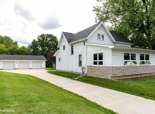725 Stow St, Horicon, WI 53032