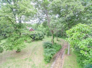 1879 Bucks Pond Rd, Monticello, IL 61856