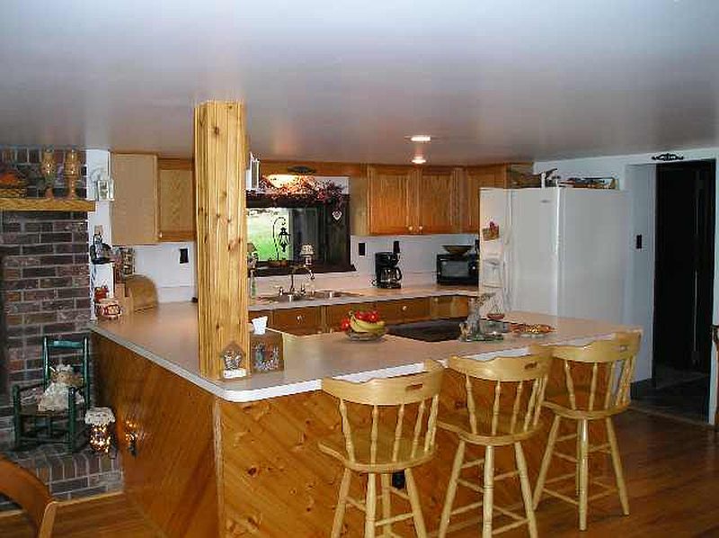 2nd image of 146 CAMP Road