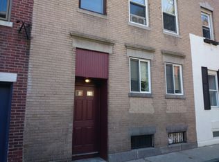 2 Michelangelo St APT 1, Boston, MA 02113