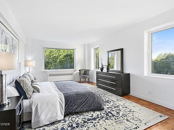 3rd image of 860 5th Ave APT 8C