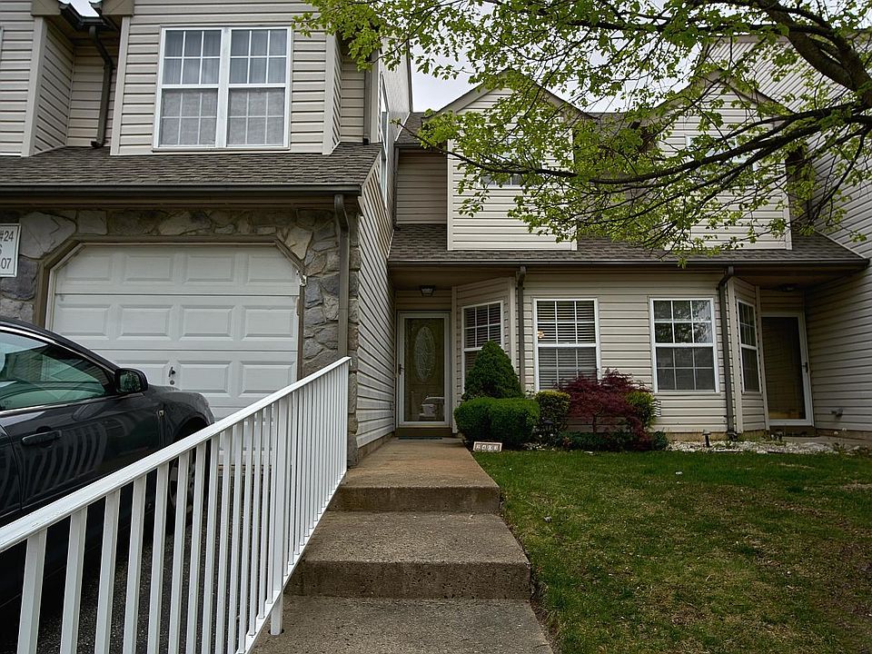 1st image of 2403 Grassy Hollow Dr