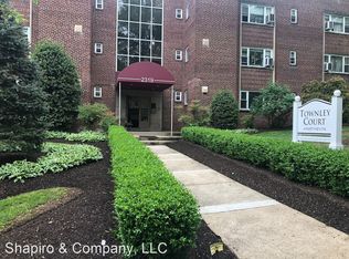 2323 40th Pl NW #201, Washington, DC 20007