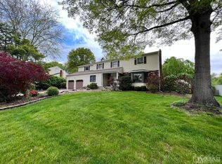26 Independence Dr, East Brunswick, NJ 08816