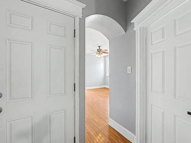 121 N Kingston Ave #2 — Photo 1