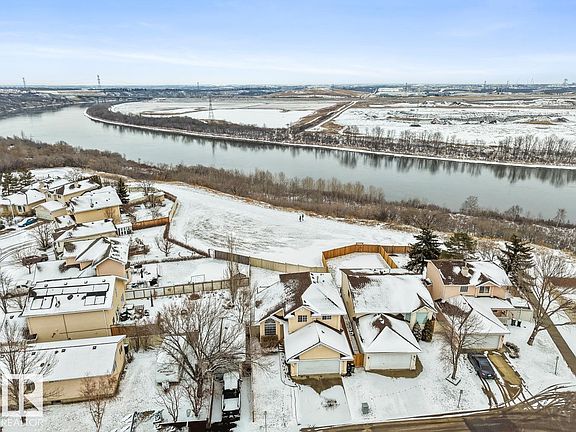 2nd image of 235 River Point E