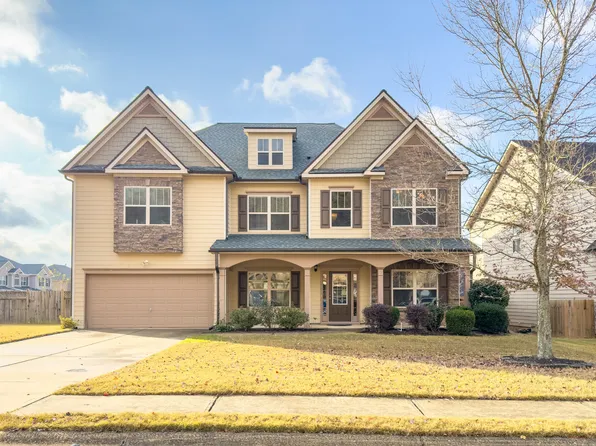 5315 Hopewell Manor Dr, Cumming, GA 30028