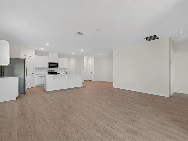 2893 House Finch Rd #A — Photo 17