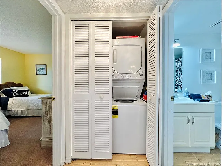 9400 S Ocean Dr #202 — Photo 39