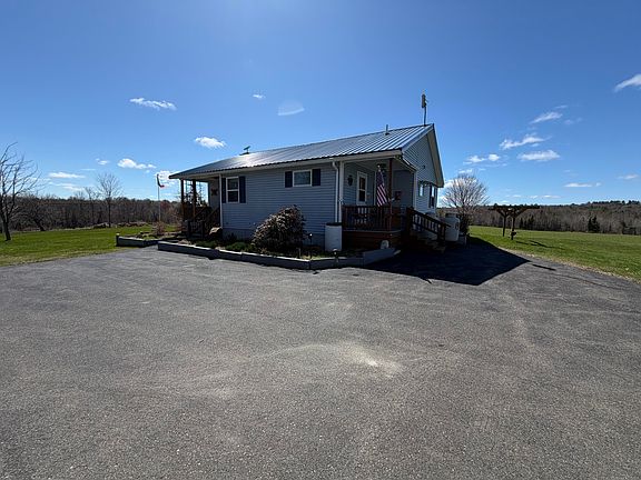 3rd image of 73 Fisher Road