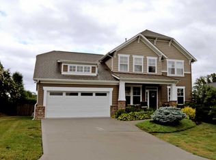 918 Clover Fields Ln, Knoxville, TN 37932