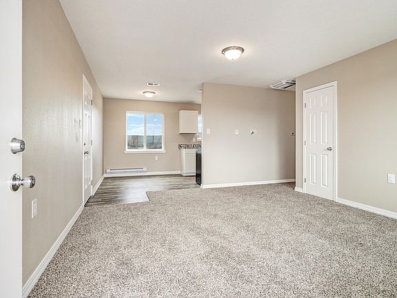 4th image of 5605 Donna Alberta Dr SW