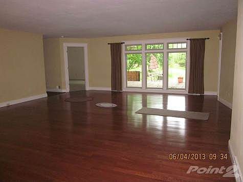 Large open Great Room 25x20