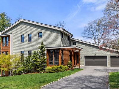 99 Littlefield Rd, Newton, MA, 02459