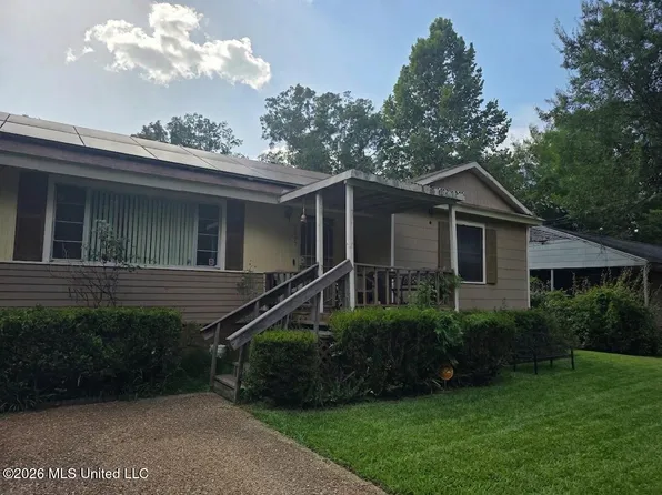 2633 Glenn St, Jackson, MS 39204
