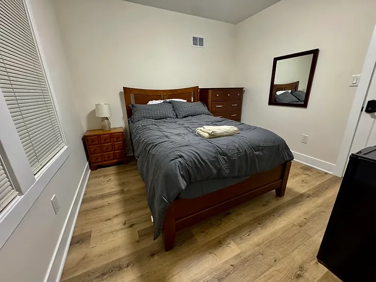 220 W Buena Vis — Photo 15