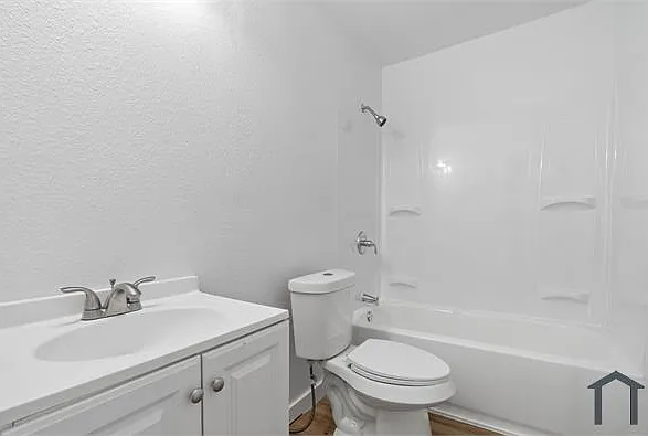 2 bed, 750 sqft, $1,150 — Photo 4