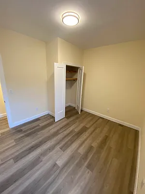 Rented by Sapphire Realty Holdings LLC | media 26