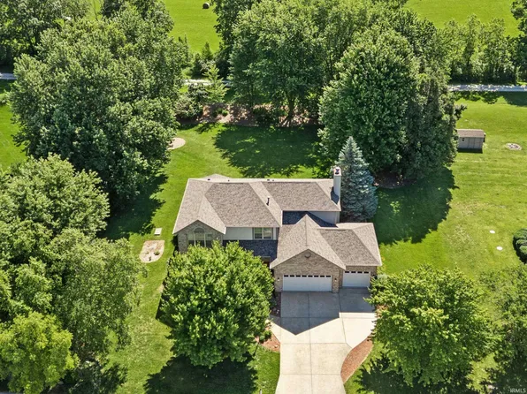 1815 Foxmoor Ln, Lafayette, IN 47905