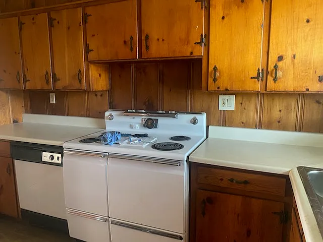 4004 Marie Ave NW #A — Photo 7
