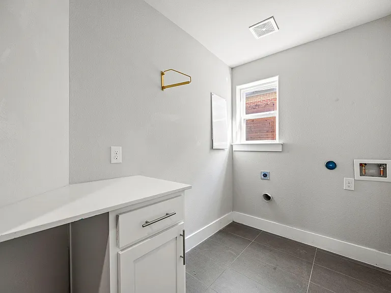 4690 Monarch St #20 — Photo 22