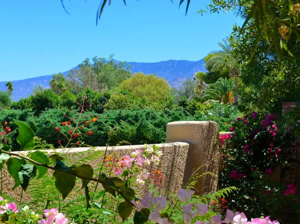 131 E Inverness Dr, Oro Valley, AZ 85737