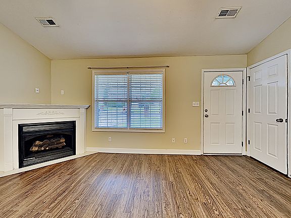 2nd image of 7044 Pelsor Ln