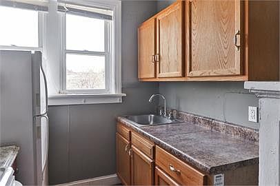 1st image of 3864 Bamberger Ave #3E
