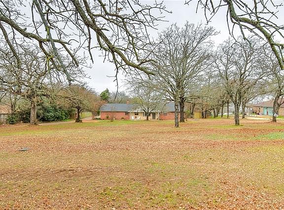 4th image of 2200 County Road 602