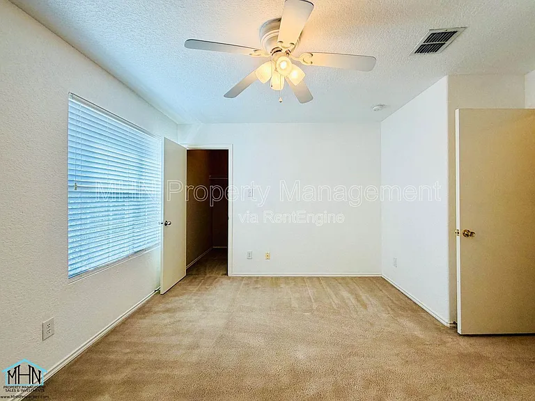 5630 Sendero Spg — Photo 20
