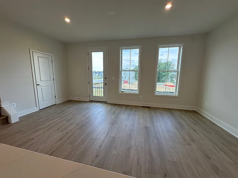 124 Galaxy Pl — Photo 35