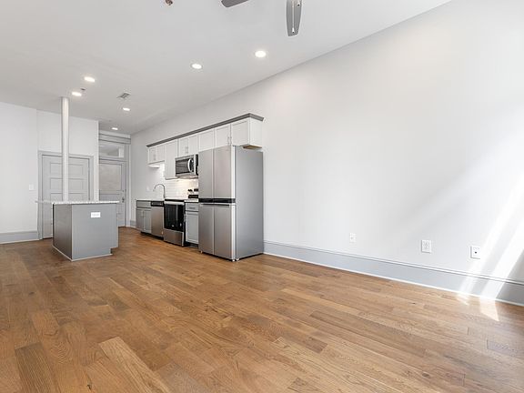 4th image of 244 E Main St #205